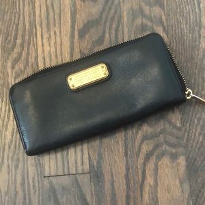 Marc Jacobs wallet
